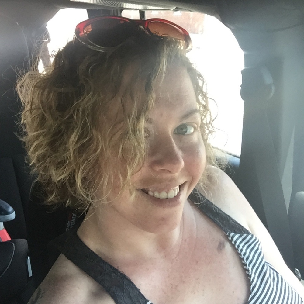 Meet your Posher, Ashley